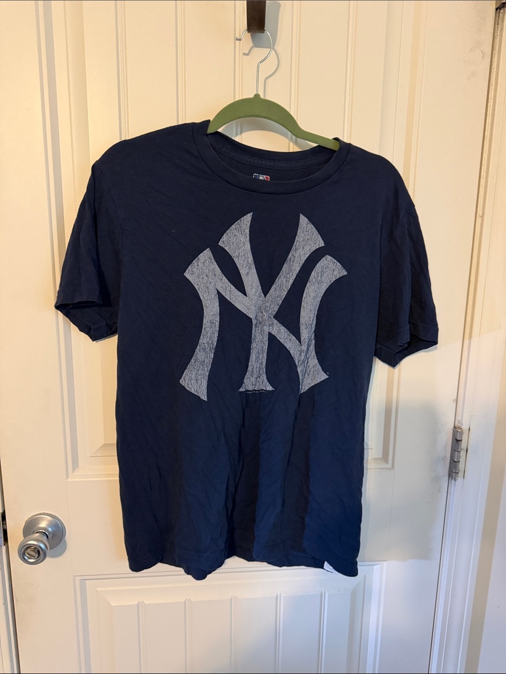 Genuine Merchandise Navy & Gray Yankees Short Sleeve Tee